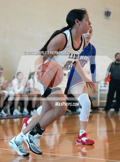 Thumbnail 3 in Hays vs. United South (Aggieland Invitational) photogallery.