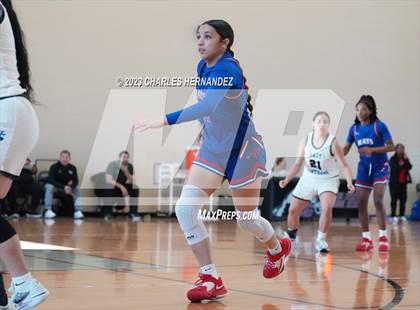 Thumbnail 3 in Hays vs. United South (Aggieland Invitational) photogallery.
