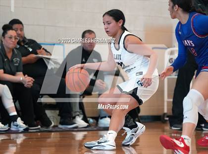 Thumbnail 1 in Hays vs. United South (Aggieland Invitational) photogallery.