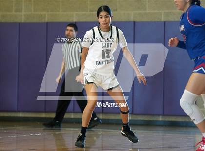 Thumbnail 3 in Hays vs. United South (Aggieland Invitational) photogallery.