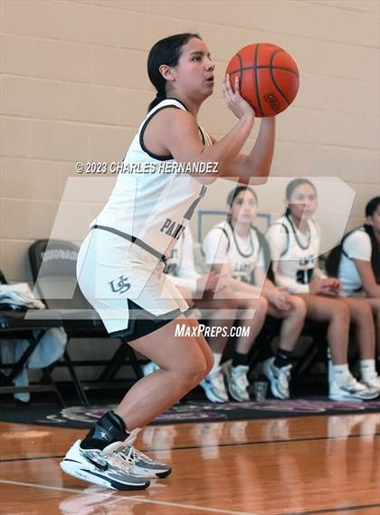 Thumbnail 1 in Hays vs. United South (Aggieland Invitational) photogallery.