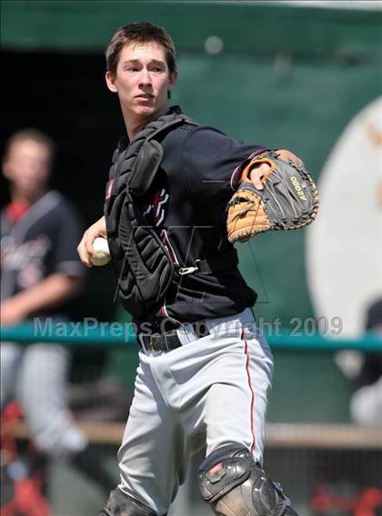 Thumbnail 1 in Hart vs. La Quinta (OC Nissan Select Invitational) photogallery.