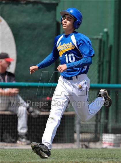 Thumbnail 2 in Hart vs. La Quinta (OC Nissan Select Invitational) photogallery.