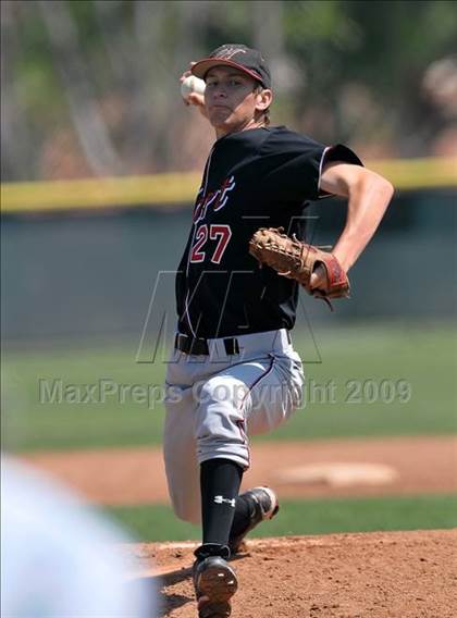 Thumbnail 3 in Hart vs. La Quinta (OC Nissan Select Invitational) photogallery.