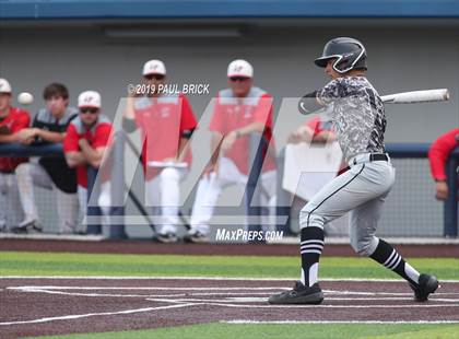 Thumbnail 1 in Lake Travis vs. Laredo United South (UIL 6A Regional Final) photogallery.