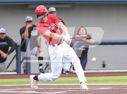 Thumbnail 2 in Lake Travis vs. Laredo United South (UIL 6A Regional Final) photogallery.