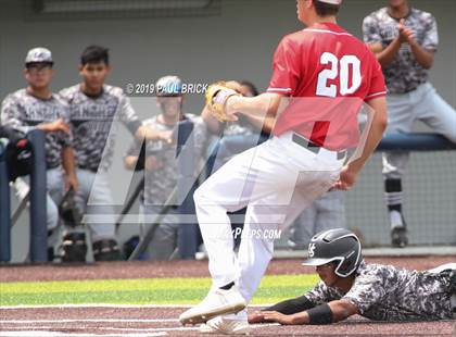 Thumbnail 3 in Lake Travis vs. Laredo United South (UIL 6A Regional Final) photogallery.