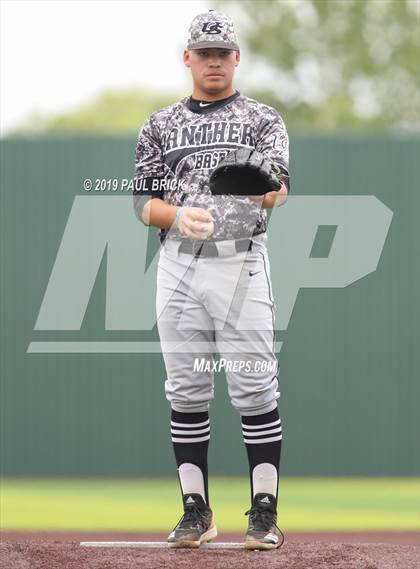 Thumbnail 1 in Lake Travis vs. Laredo United South (UIL 6A Regional Final) photogallery.