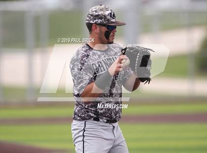 Thumbnail 3 in Lake Travis vs. Laredo United South (UIL 6A Regional Final) photogallery.