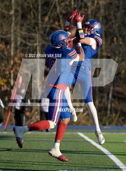 Thumbnail 2 in Shenendehowa vs Carmel (NYSPHAA 2A Regional) photogallery.