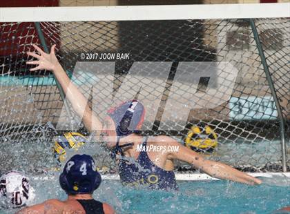 Thumbnail 1 in Burlingame vs. Menlo (Amanda Mac Invitational) photogallery.