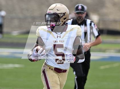 Thumbnail 1 in Iona Prep @ Archbishop Hoban photogallery.