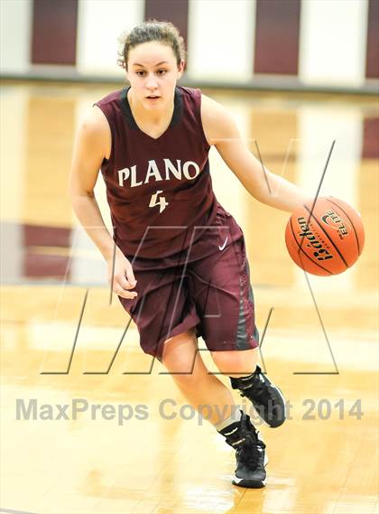 Thumbnail 1 in Plano vs Sachse (UIL 5A Area Playoff) photogallery.