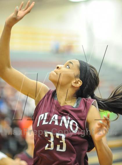 Thumbnail 3 in Plano vs Sachse (UIL 5A Area Playoff) photogallery.