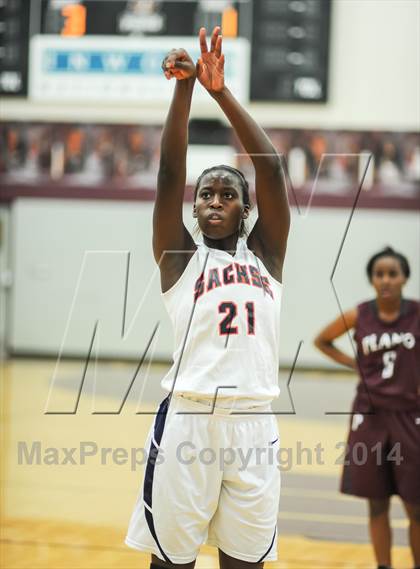 Thumbnail 3 in Plano vs Sachse (UIL 5A Area Playoff) photogallery.