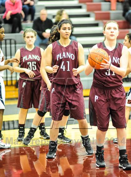 Thumbnail 3 in Plano vs Sachse (UIL 5A Area Playoff) photogallery.