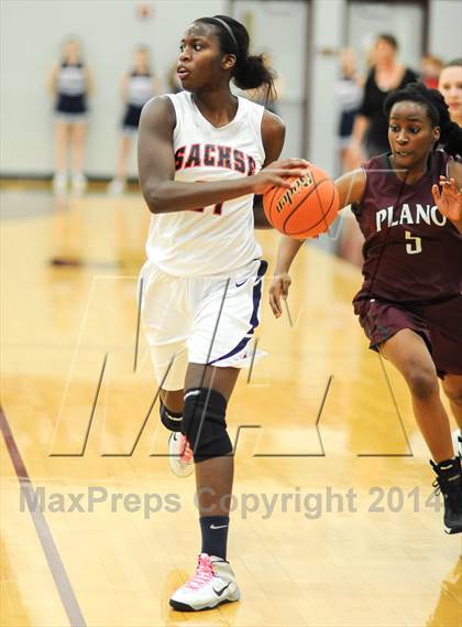 Thumbnail 2 in Plano vs Sachse (UIL 5A Area Playoff) photogallery.