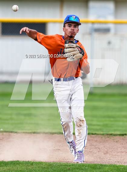 Thumbnail 2 in Kimball @ Manteca photogallery.