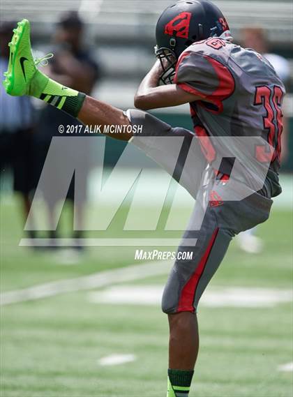Thumbnail 2 in Southern Durham vs Northeastern photogallery.