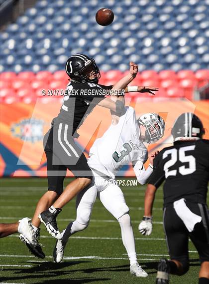 Thumbnail 1 in Pine Creek vs Pueblo South (CHSAA 4A Final) photogallery.