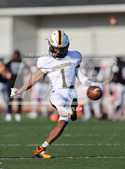Thumbnail 3 in Quaker Valley @ New Castle photogallery.