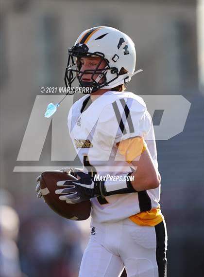 Thumbnail 3 in Quaker Valley @ New Castle photogallery.