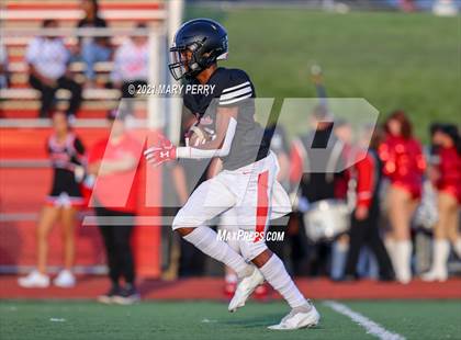 Thumbnail 3 in Quaker Valley @ New Castle photogallery.