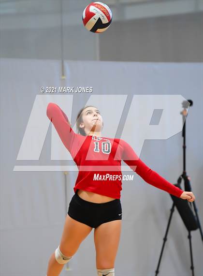 Thumbnail 2 in Horizon vs. Leon (Nike Tournament of Champions) photogallery.