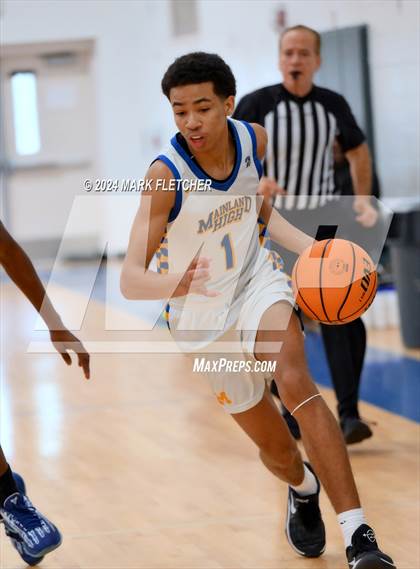 Thumbnail 2 in Mainland vs Cocoa (Mainland Christmas Shootout) photogallery.