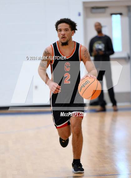 Thumbnail 3 in Mainland vs Cocoa (Mainland Christmas Shootout) photogallery.