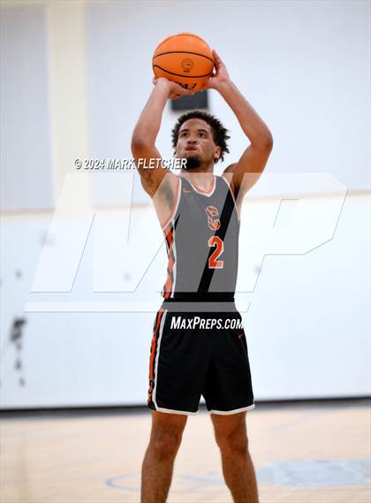 Thumbnail 2 in Mainland vs Cocoa (Mainland Christmas Shootout) photogallery.