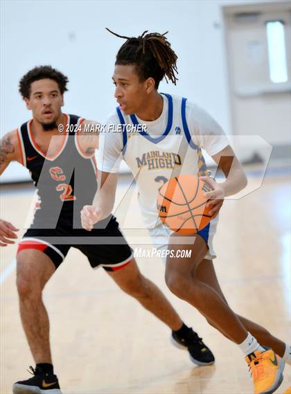 Thumbnail 3 in Mainland vs Cocoa (Mainland Christmas Shootout) photogallery.