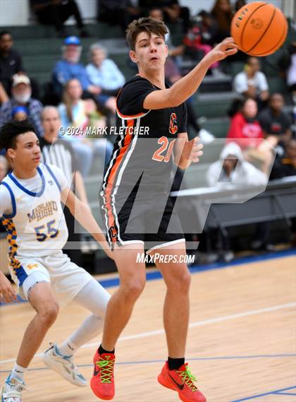 Thumbnail 2 in Mainland vs Cocoa (Mainland Christmas Shootout) photogallery.