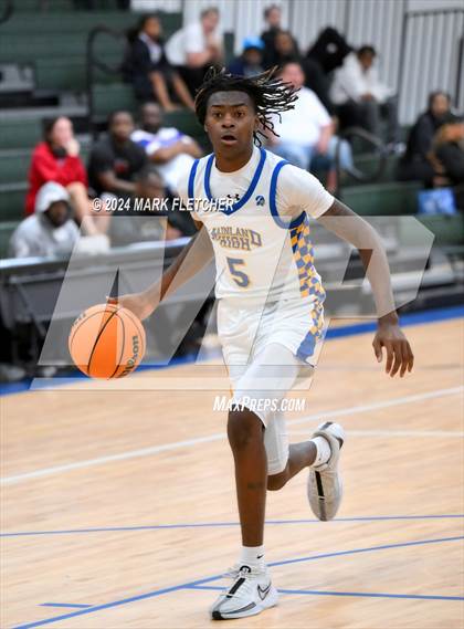 Thumbnail 2 in Mainland vs Cocoa (Mainland Christmas Shootout) photogallery.