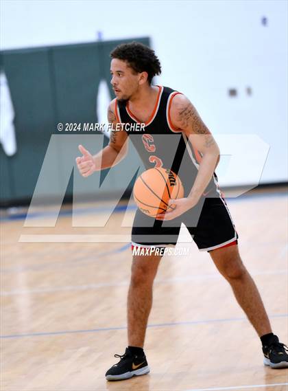 Thumbnail 2 in Mainland vs Cocoa (Mainland Christmas Shootout) photogallery.