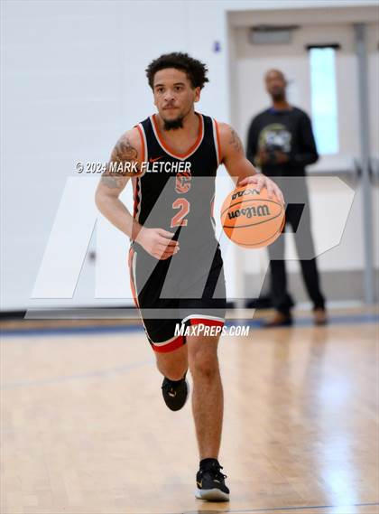 Thumbnail 2 in Mainland vs Cocoa (Mainland Christmas Shootout) photogallery.