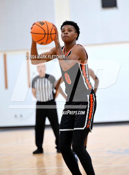 Thumbnail 1 in Mainland vs Cocoa (Mainland Christmas Shootout) photogallery.
