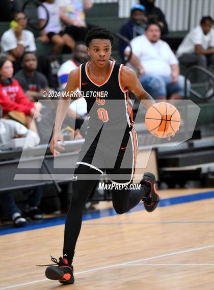 Thumbnail 1 in Mainland vs Cocoa (Mainland Christmas Shootout) photogallery.