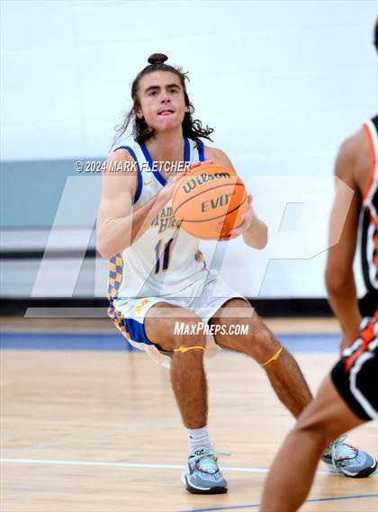 Thumbnail 2 in Mainland vs Cocoa (Mainland Christmas Shootout) photogallery.