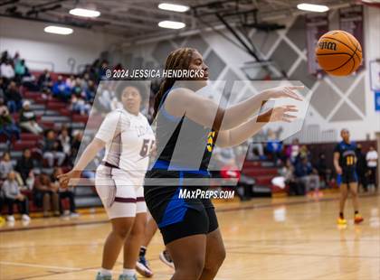 Thumbnail 3 in Hopewell @ Thomas Dale photogallery.