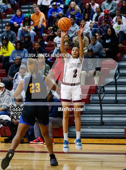 Thumbnail 3 in Hopewell @ Thomas Dale photogallery.
