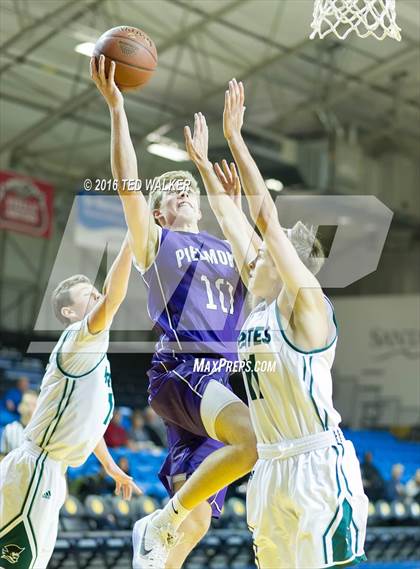 Thumbnail 2 in Piedmont vs. Stevenson (S.C. Warriors NorCal Tournament) photogallery.