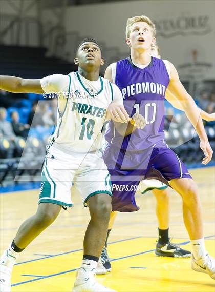 Thumbnail 2 in Piedmont vs. Stevenson (S.C. Warriors NorCal Tournament) photogallery.