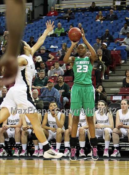 Thumbnail 2 in St. Mary's vs. Archbishop Mitty (CIF D2 NorCal Regional Final) photogallery.