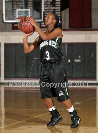 Thumbnail 3 in Rodriguez vs. Encina Prep (Lady Cardinal Classic) photogallery.