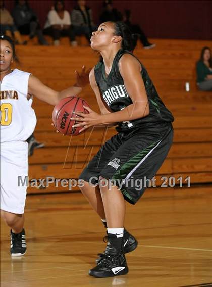 Thumbnail 2 in Rodriguez vs. Encina Prep (Lady Cardinal Classic) photogallery.
