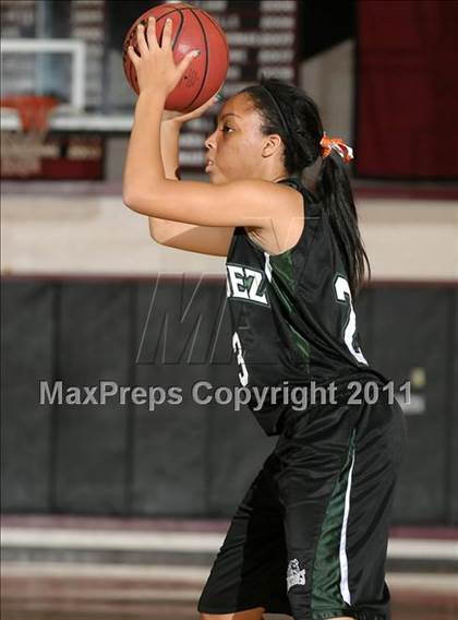 Thumbnail 2 in Rodriguez vs. Encina Prep (Lady Cardinal Classic) photogallery.