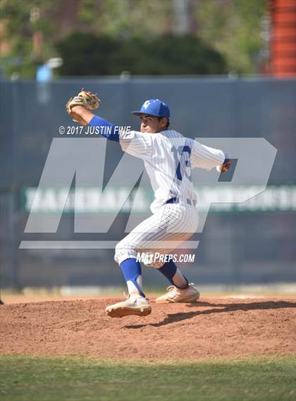 Thumbnail 2 in Chula Vista vs. Classical Academy (CIF SDS D4 Final) photogallery.