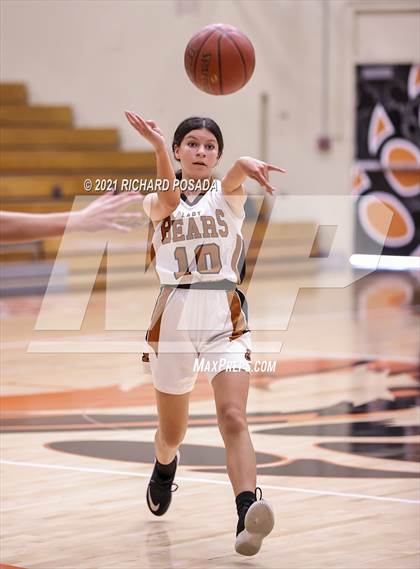 Thumbnail 1 in Sanger @ Selma photogallery.