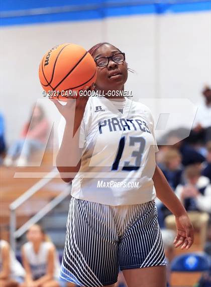 Thumbnail 2 in JV: South Lenoir @ Swansboro photogallery.